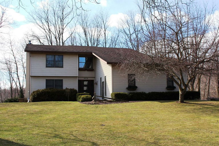 Immaculate Move-in Ready Home in Salem Township